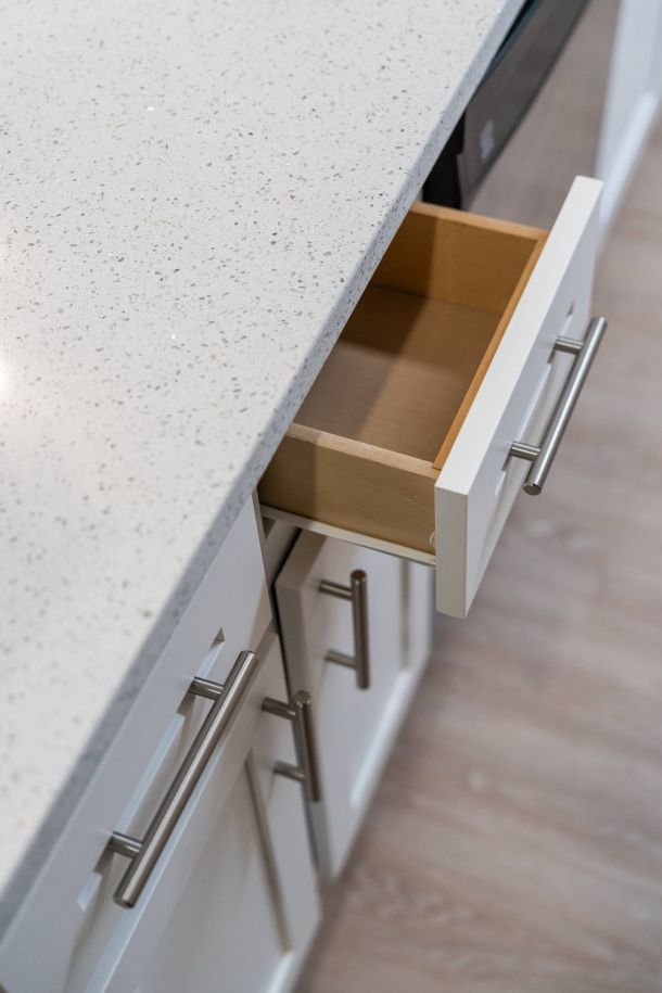 Acclaim at Greenbrier apartment home kitchen cabinet drawers and cabinets